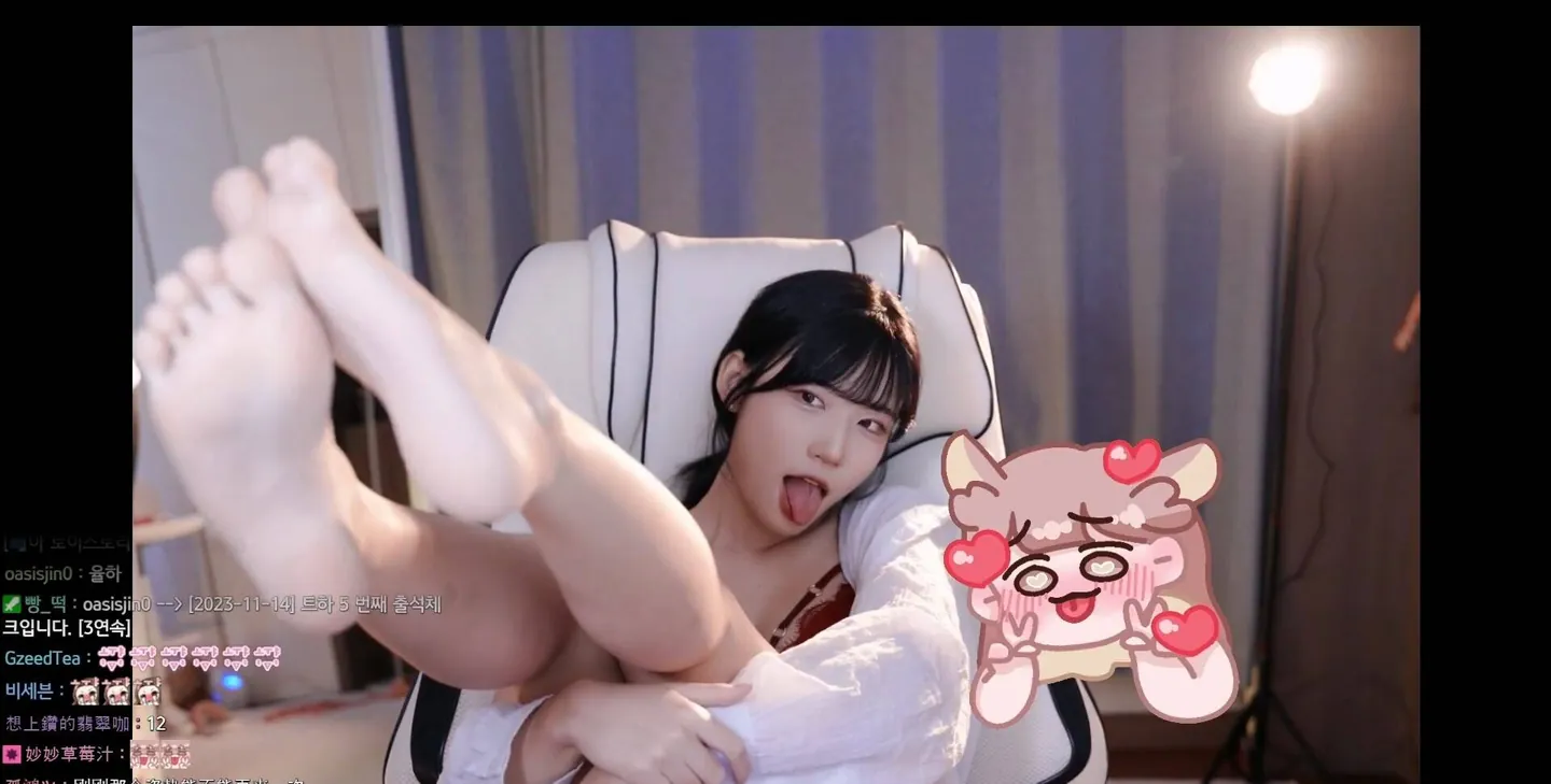 图片[8]-【Korean BJ】韩国主播golaniyule0合集-美腿蜜臀骚舞【124V 9.4G/PK】 • 欲泽社 - 全网每日精品资源-欲泽社 - 全网每日精品资源