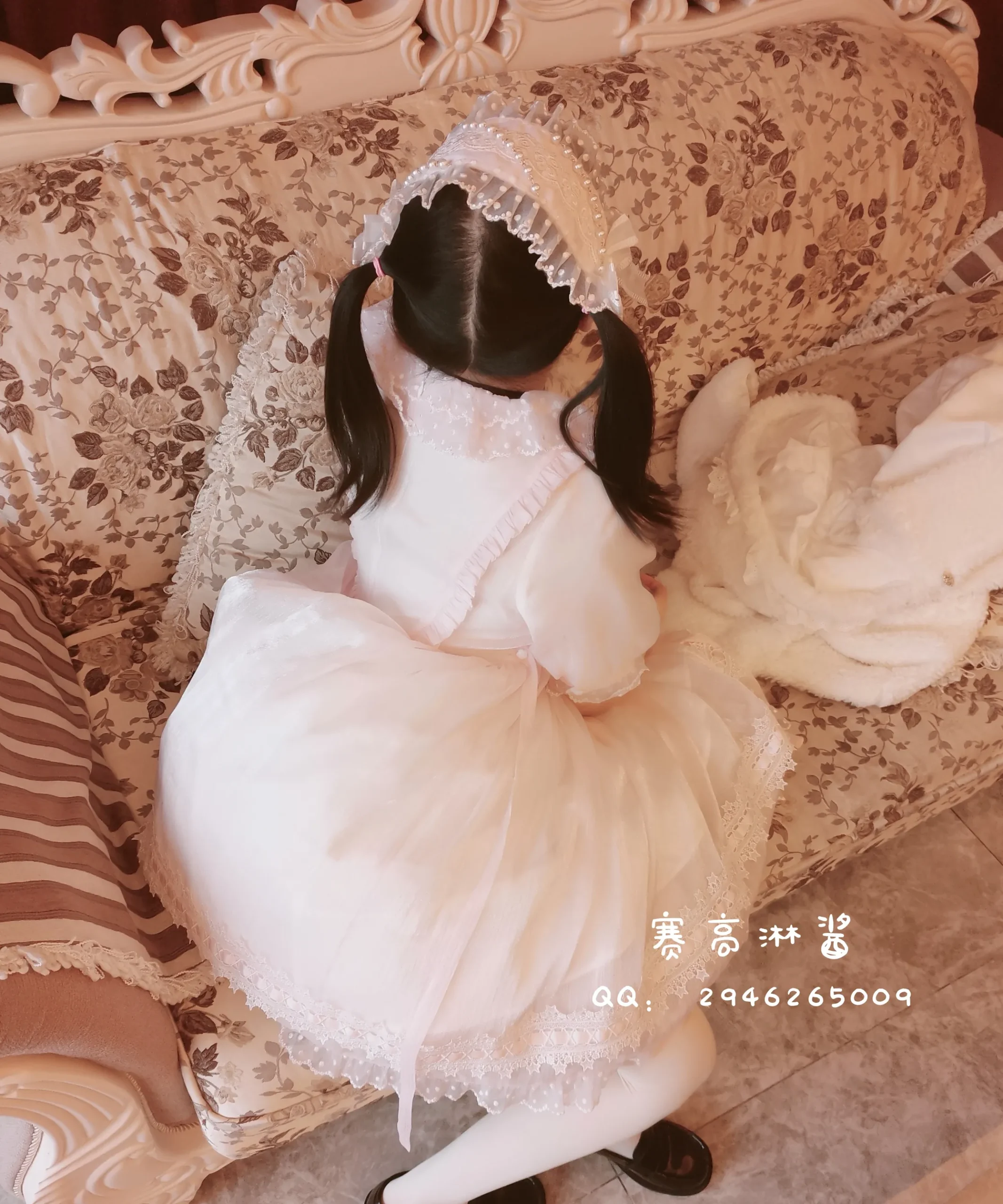 【PK】最新新晋网红萝莉【赛高淋酱】羞耻内裤套头 白丝塞乳粉穴【1V+102P 513M】-欲泽社 - 全网每日精品资源