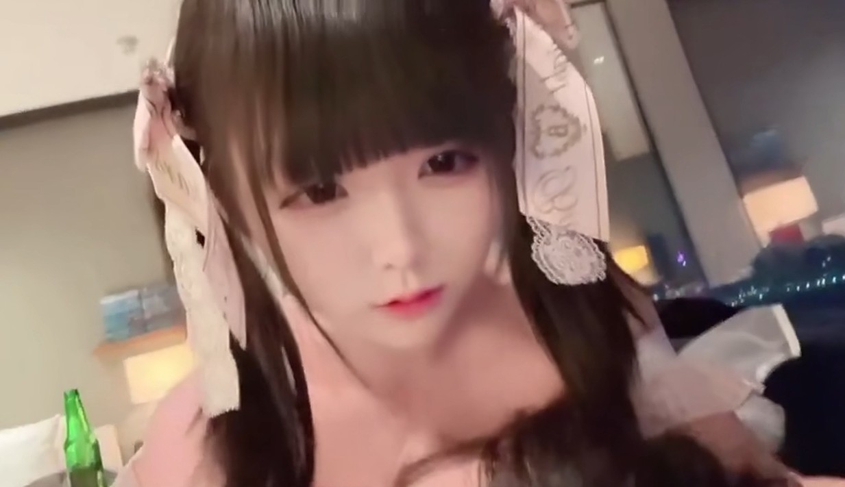 图片[3]-【免费福利】推特双马尾萝莉【Yyj_iiiovo】合集【13V+19P 282M】【PK】 • 欲泽社 - 全网每日精品资源-欲泽社 - 全网每日精品资源