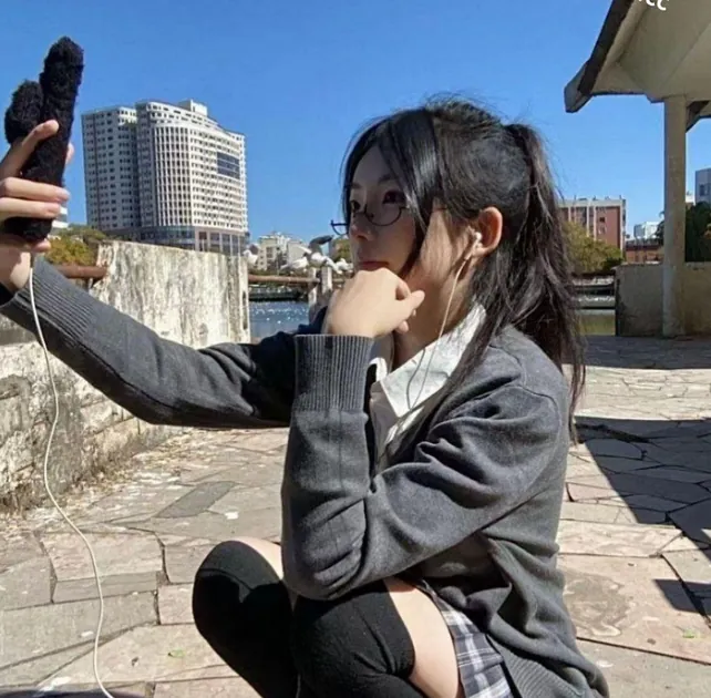 【泄密】高颜值露脸女友吃鸡啪啪合集【83V+244P 1.9G】【PK】-欲泽社 - 全网每日精品资源