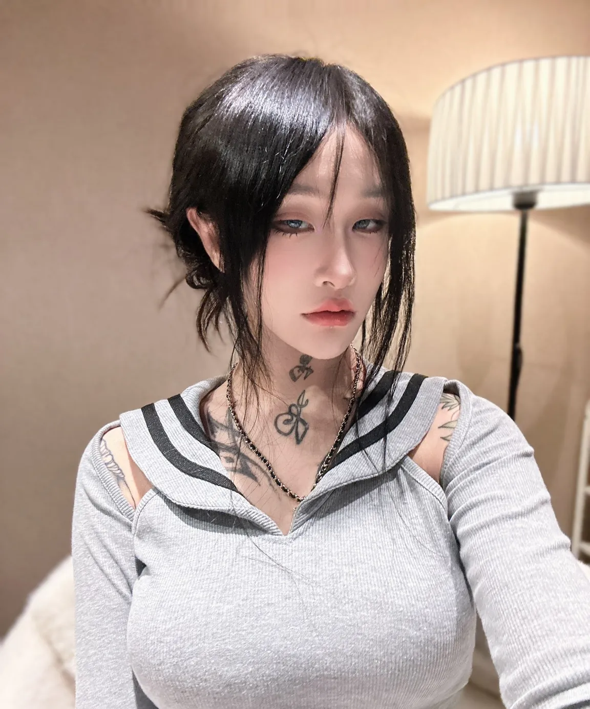 【泄露】抖音高颜值美女博主流出精选合集【1234V+1327P 54G】【PK】-欲泽社 - 全网每日精品资源