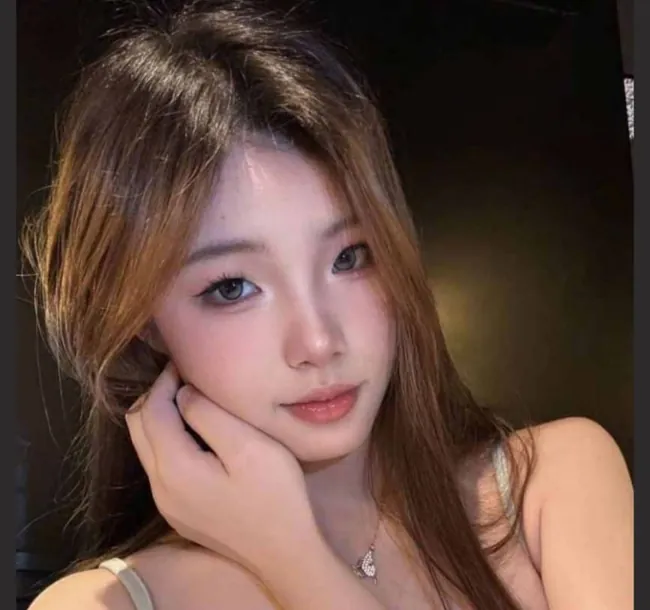 【泄密】海南大二清纯学妹【孙晓晴】性爱视频流出【1V+3P 922M】-欲泽社 - 全网每日精品资源