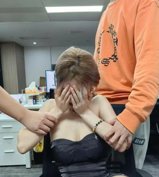 图片[5]-【推特】超粉车灯美女模特【奶球/naiqiu000】写真合集【483P+85V 3.38G】【PK】 • 欲泽社 - 全网每日精品资源-欲泽社 - 全网每日精品资源