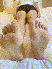 图片[1]-【推特】丝袜足控福利姬【小芙梨】足交做爱合集【32V 6.42G】【PK】 • 欲泽社 - 全网每日精品资源-欲泽社 - 全网每日精品资源