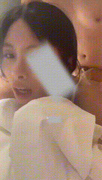 【PK】约炮大神【CK8】极品丝袜露脸女友，白虎粉穴喷水【9V 1.9G】-欲泽社 - 全网每日精品资源