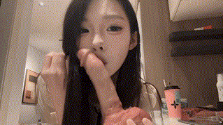 图片[5]-【抖音】超美反差博主【腻子roo8888s】定制假吊露脸自慰【19V+61P 651M/PK】 • 欲泽社 - 全网每日精品资源-欲泽社 - 全网每日精品资源