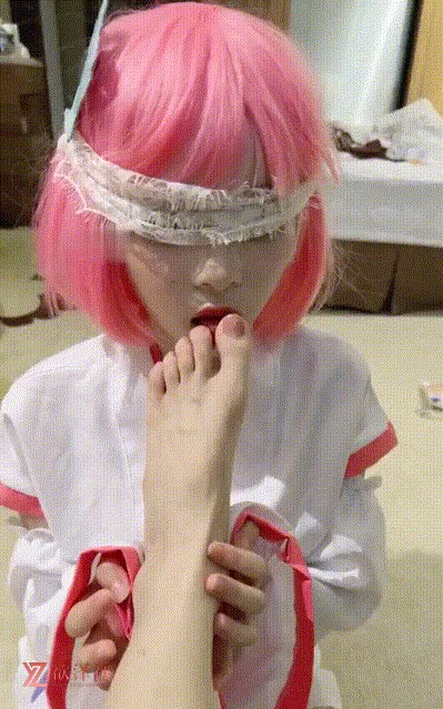 图片[22]-【PK】套路/玩物直播【玉子sama/奶味小仙女】足控踩踏调教合集【260V 93.2G】 • 欲泽社 - 全网每日精品资源-欲泽社 - 全网每日精品资源